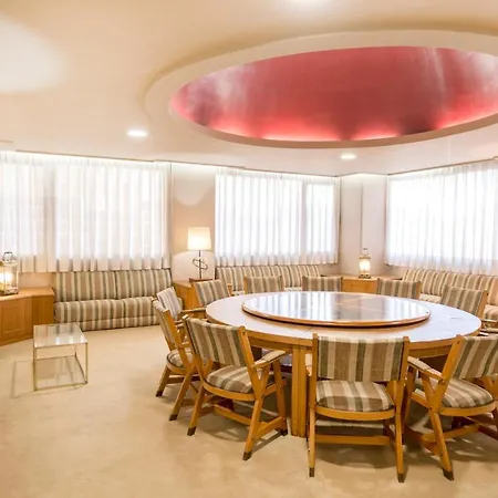 Palmeras Affiliated By Fergus מלון 4*