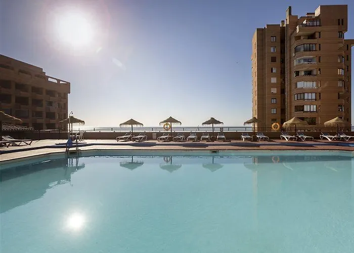 Palmeras Affiliated By Fergus Hotel 4*