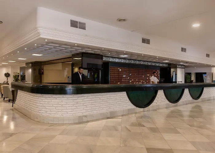 Hotel Palmeras Affiliated By Fergus Fuengirola