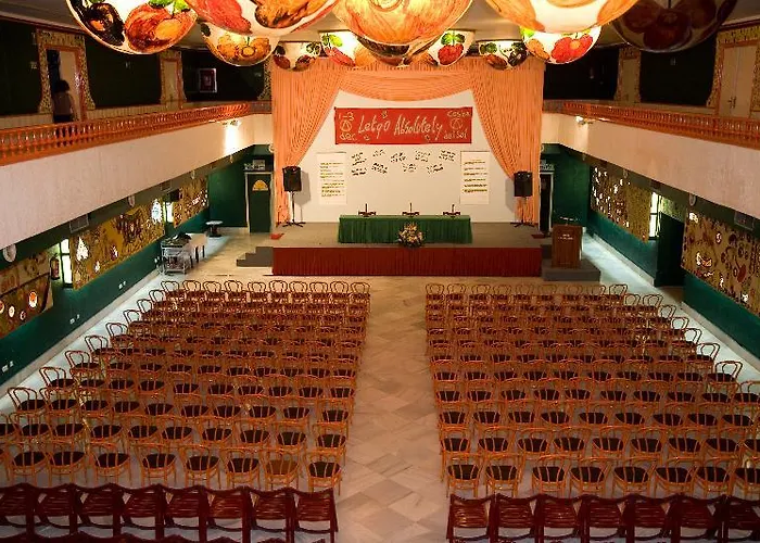 Hotel Palmeras Affiliated By Fergus Fuengirola