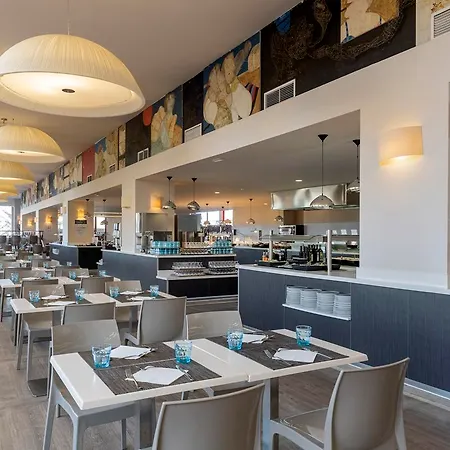 Hotel Palmeras Affiliated By Fergus