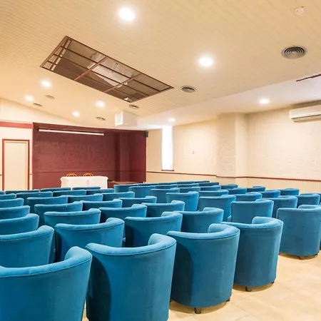 Palmeras Affiliated By Fergus Szálloda