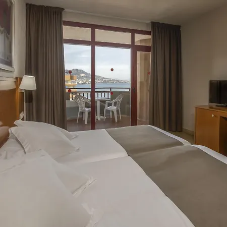 Szálloda Palmeras Affiliated By Fergus