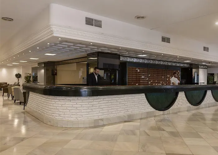 Palmeras Affiliated By Fergus Hotel Fuengirola