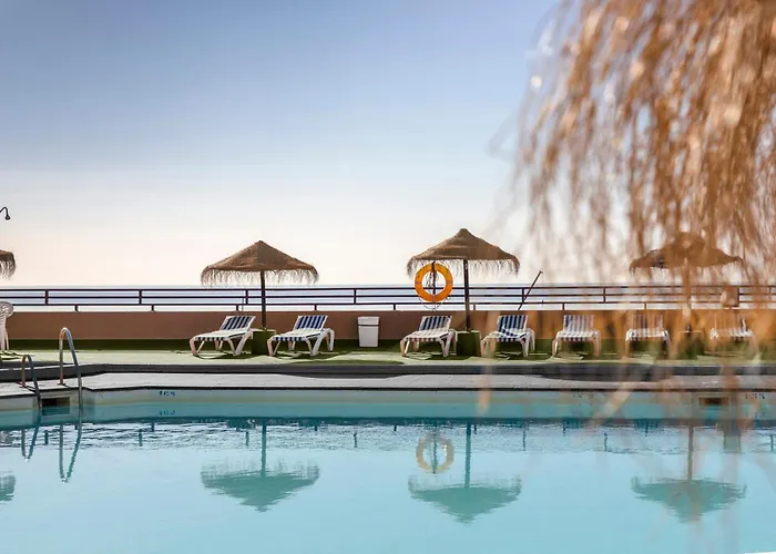 Hotel Palmeras Affiliated By Fergus 4*