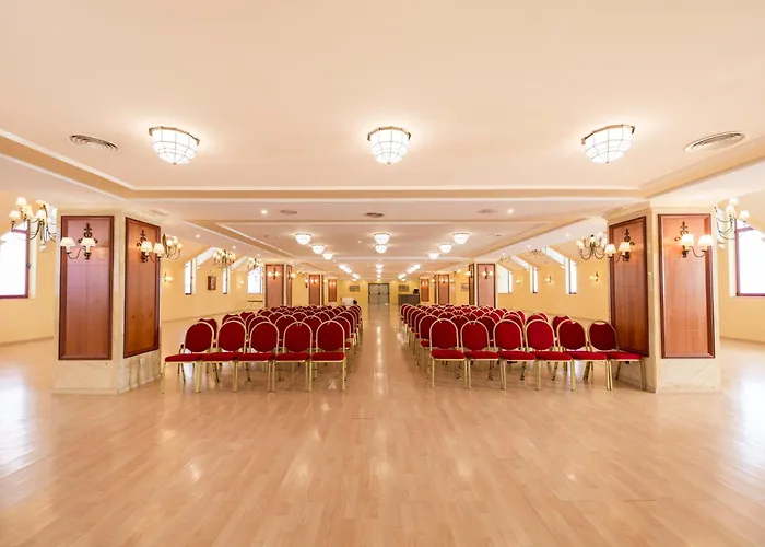 Palmeras Affiliated By Fergus 4*