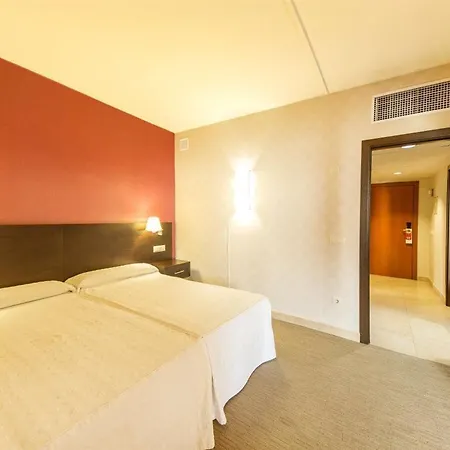 Hotel Palmeras Affiliated By Fergus Fuengirola